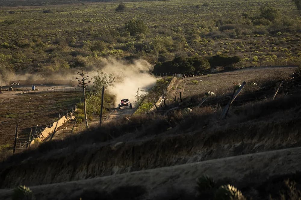 Vera Leads Alumicraft Podium Sweep at 2025 SCORE Baja 400